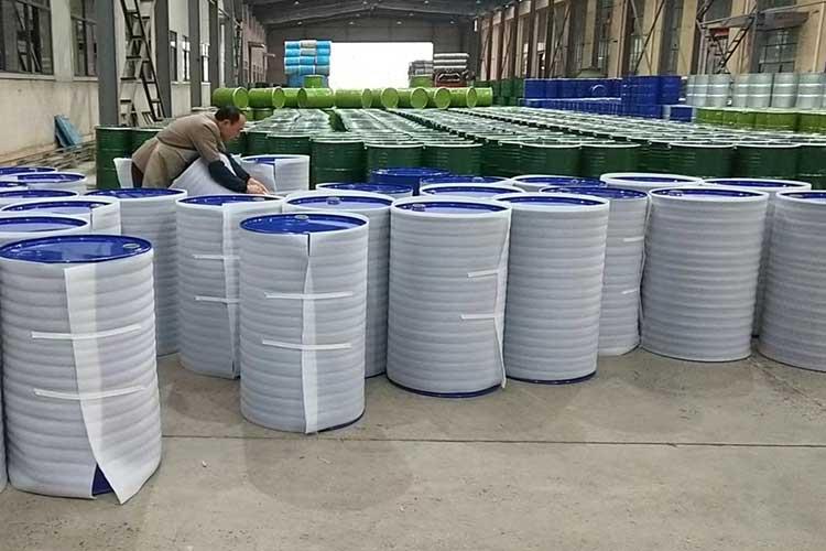 200升翻新铁桶准备发货中